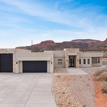 Luxury Desert Oasis In Kanab Near Zion Family